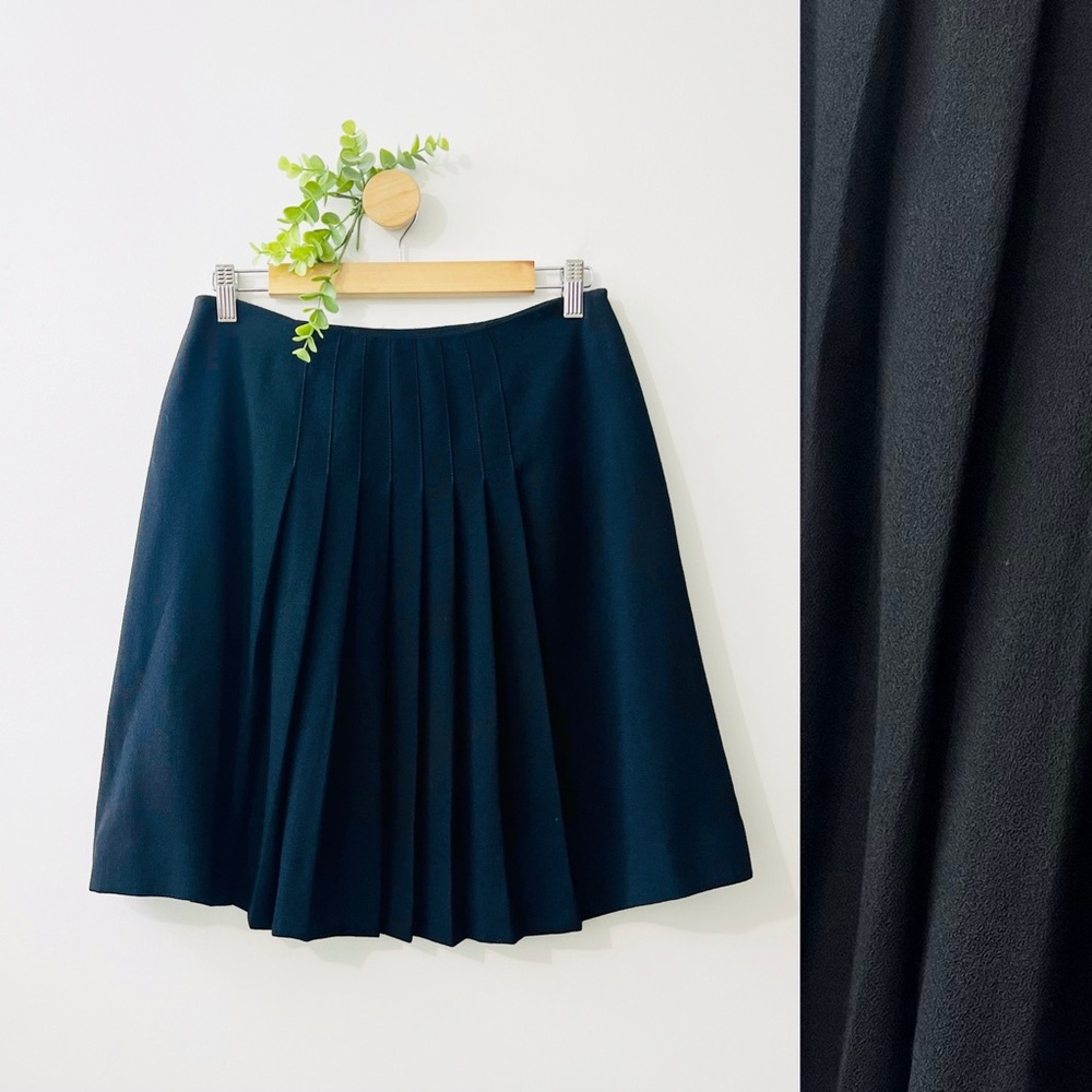 Talbots NWT Vintage 100% Pure Wool Black Pleated School Girl Mini Skirt